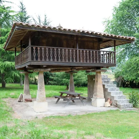 La Xana De Peon Avg Candanal (Puelles)