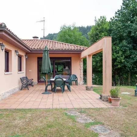 Alpstuga La Xana De Peon Avg Candanal (Puelles)